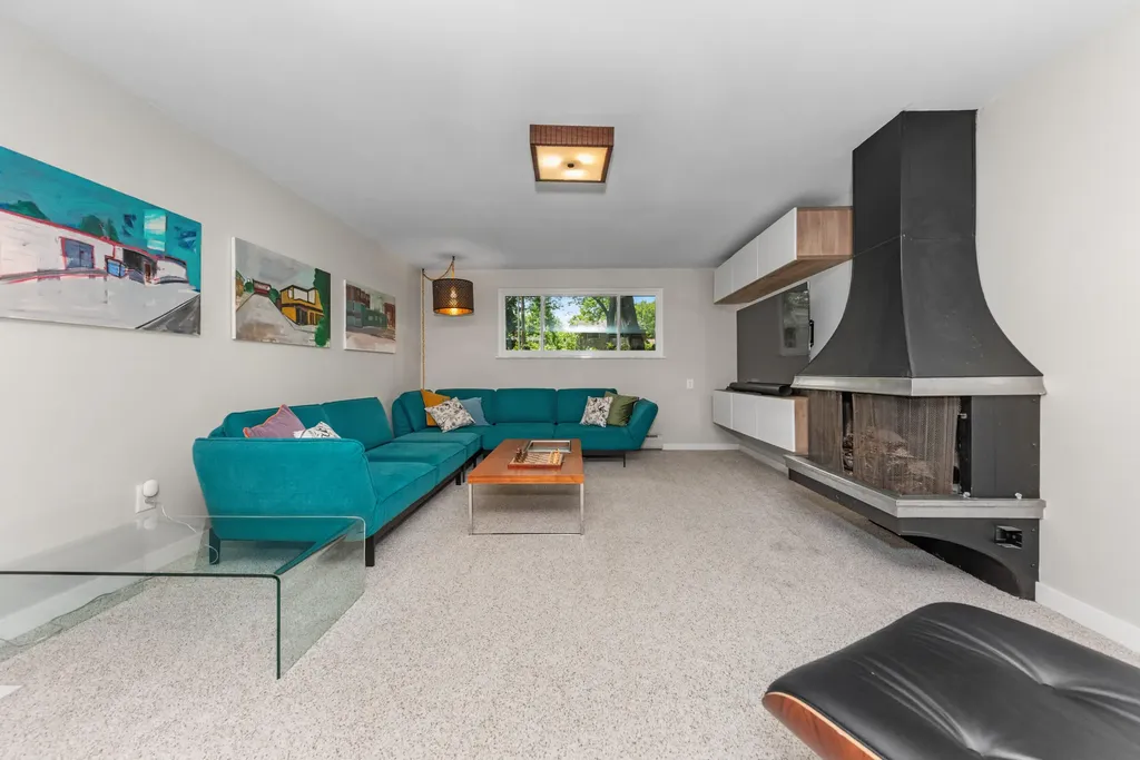 2740 Manchester Road Ann Arbor City MI 48104