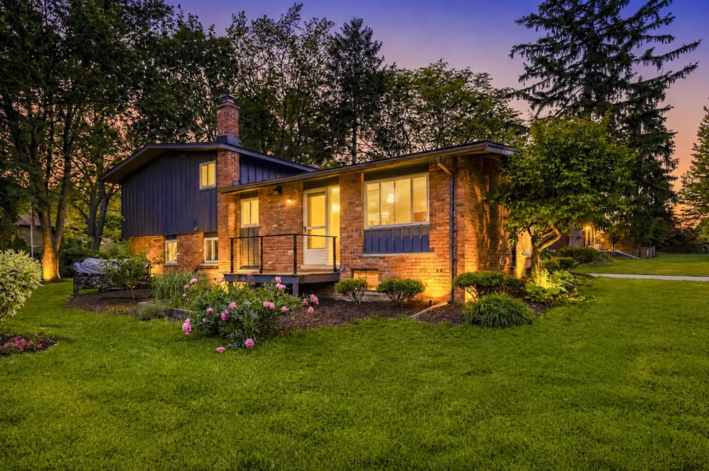 2740 Manchester Road Ann Arbor City MI 48104