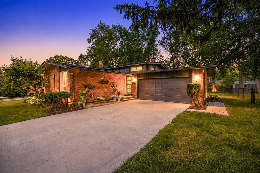 2740 Manchester Road Ann Arbor City MI 48104