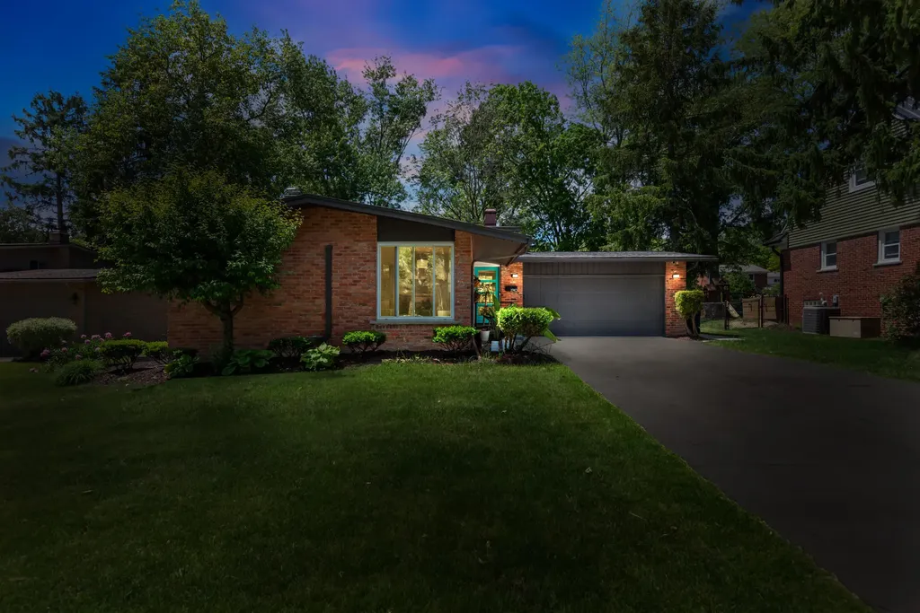 2740 Manchester Road Ann Arbor City MI 48104