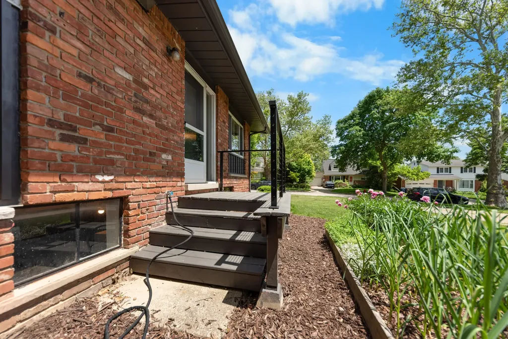 2740 Manchester Road Ann Arbor City MI 48104
