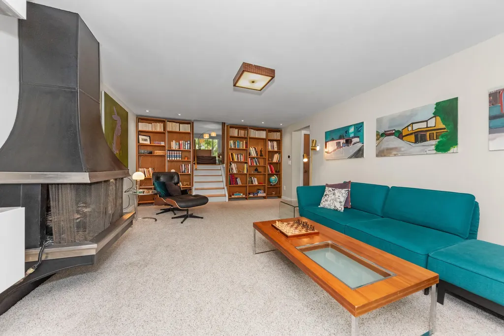 2740 Manchester Road Ann Arbor City MI 48104