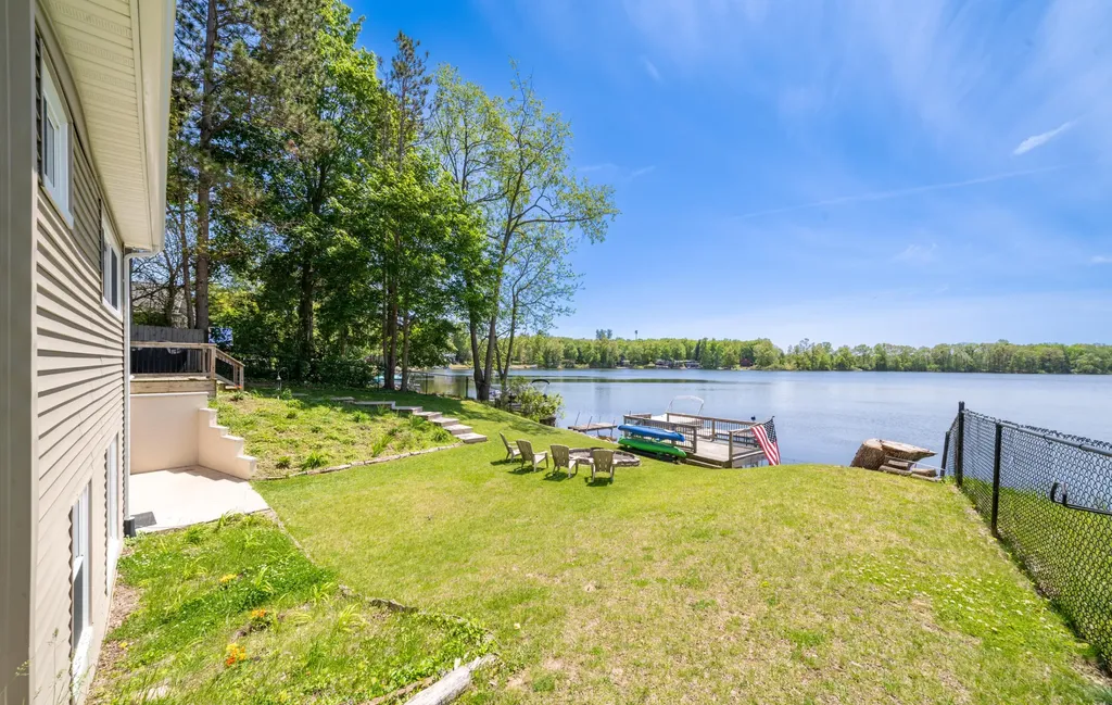12569 S Crystal Lake Drive Somerset Township MI 49233