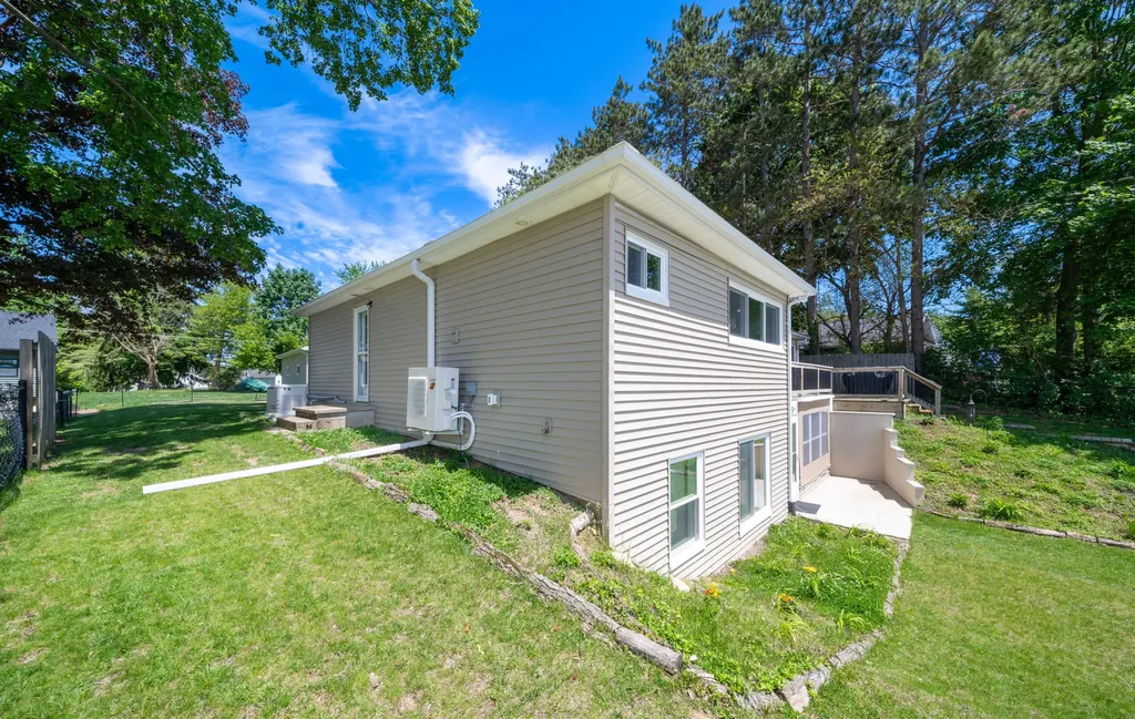 12569 S Crystal Lake Drive Somerset Township MI 49233