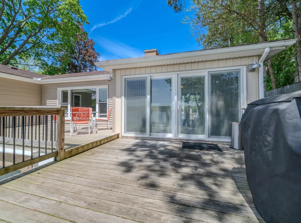 12569 S Crystal Lake Drive Somerset Township MI 49233
