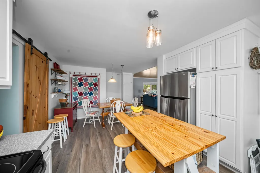 12569 S Crystal Lake Drive Somerset Township MI 49233