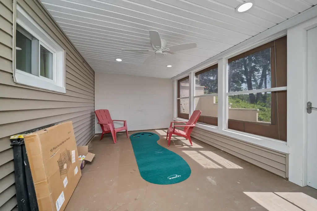 12569 S Crystal Lake Drive Somerset Township MI 49233