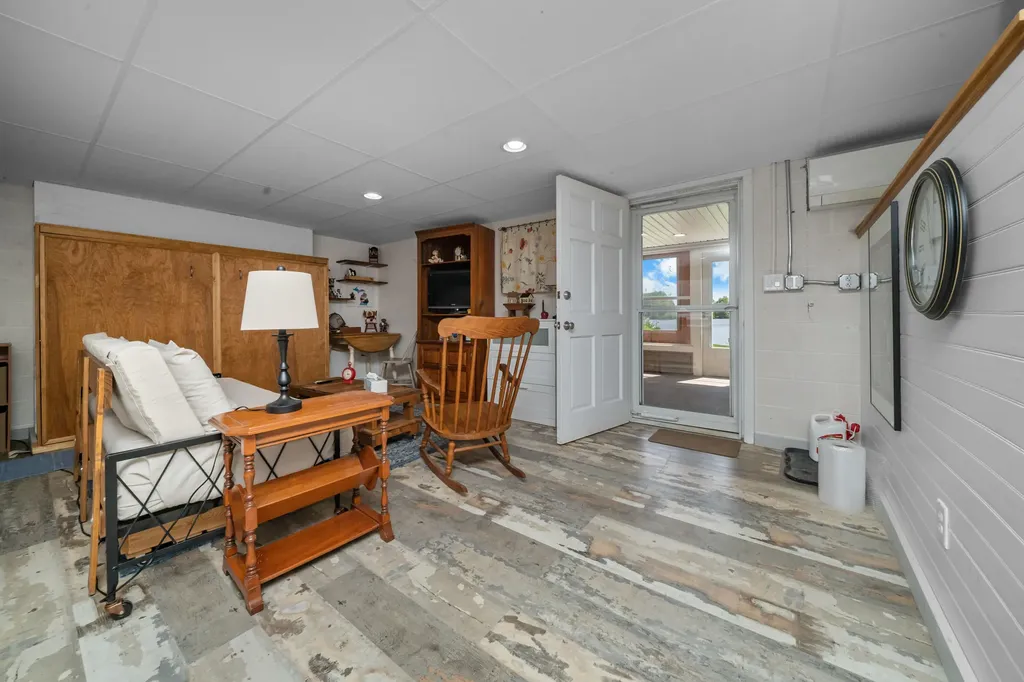 12569 S Crystal Lake Drive Somerset Township MI 49233
