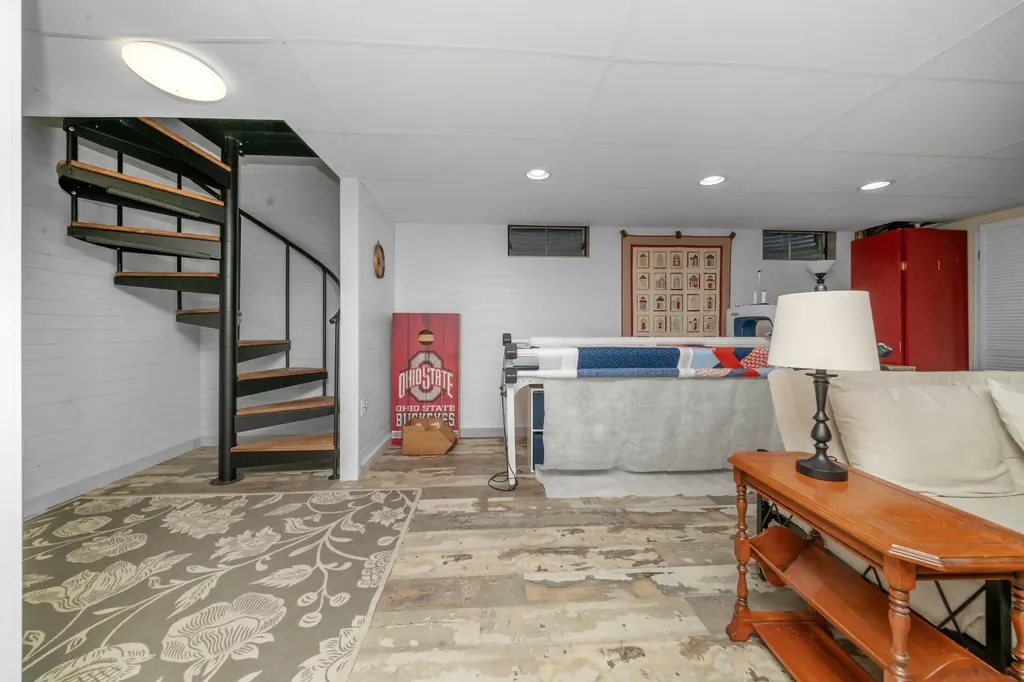 12569 S Crystal Lake Drive Somerset Township MI 49233