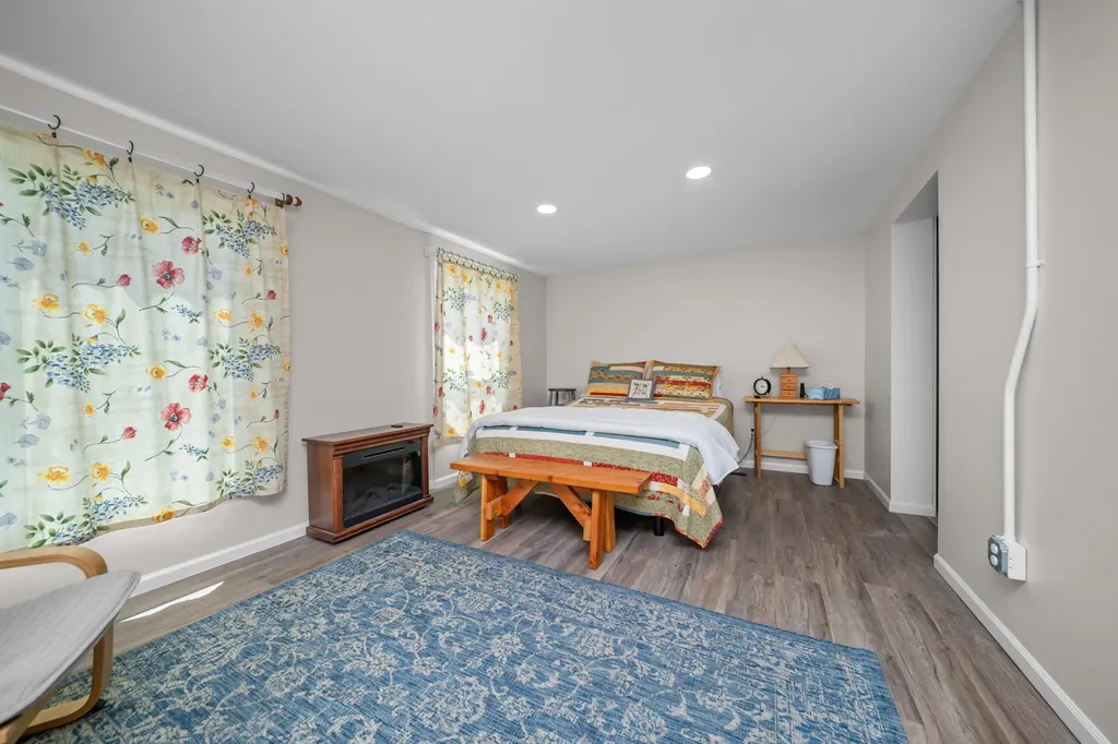 12569 S Crystal Lake Drive Somerset Township MI 49233