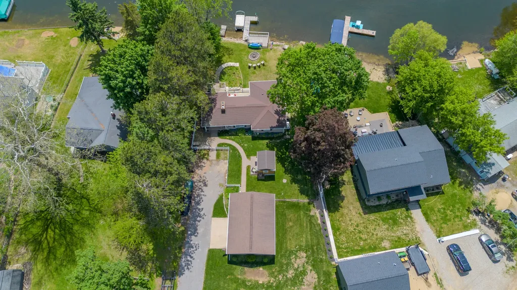 12569 S Crystal Lake Drive Somerset Township MI 49233