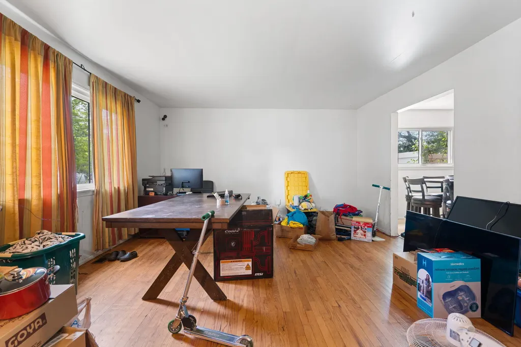 1567 Stratford Court Superior Charter Township MI 48198