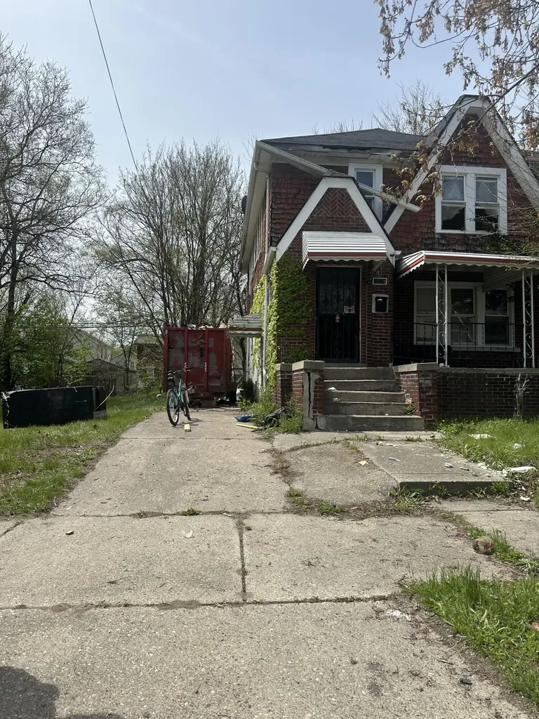 15379 Tracey Street Detroit City MI 48227