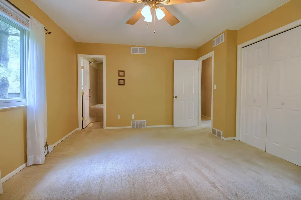 39 W Judd Road York Charter Township MI 48176