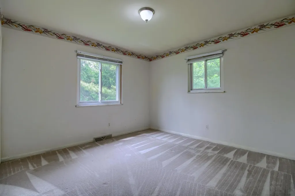 39 W Judd Road York Charter Township MI 48176