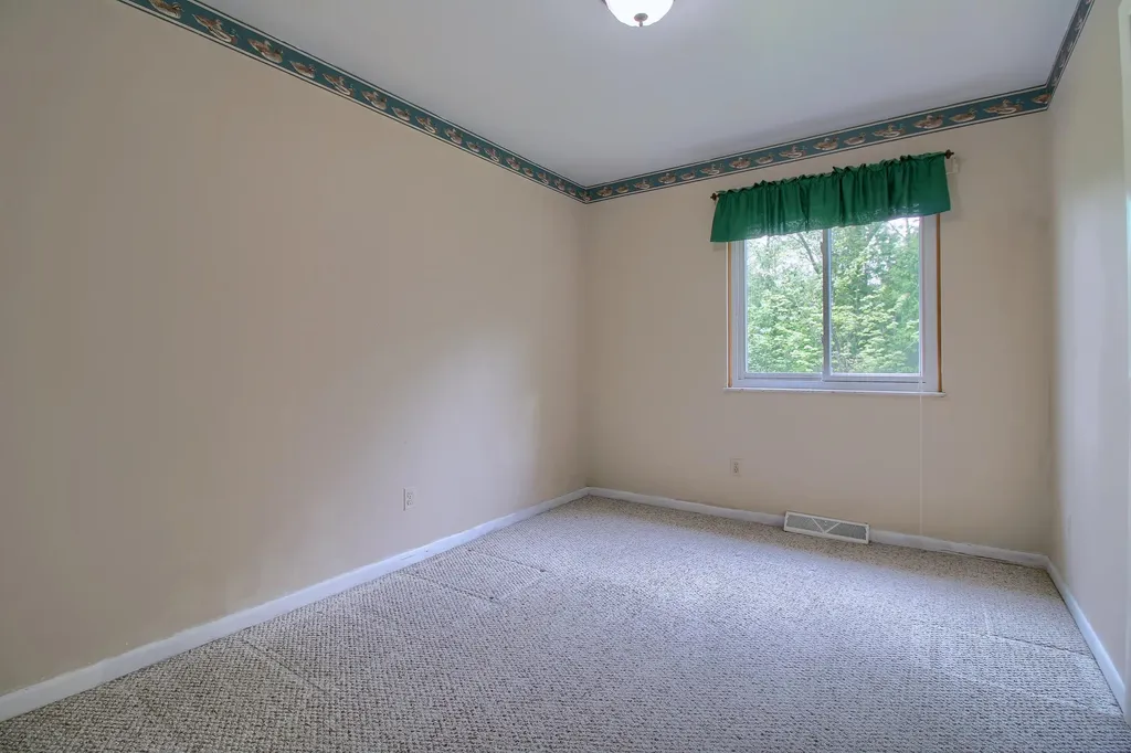39 W Judd Road York Charter Township MI 48176