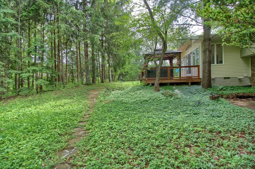 39 W Judd Road York Charter Township MI 48176