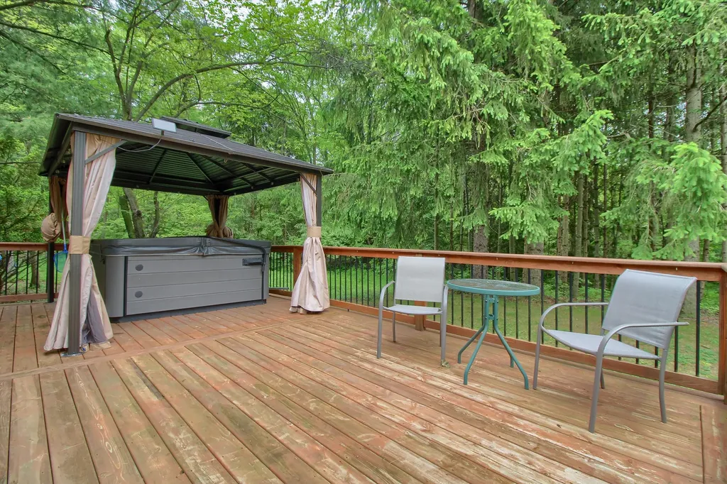 39 W Judd Road York Charter Township MI 48176