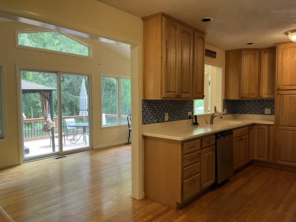 39 W Judd Road York Charter Township MI 48176