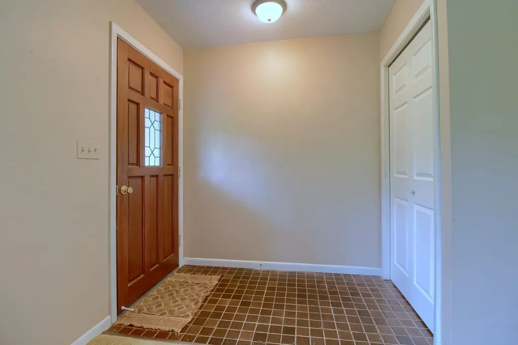 39 W Judd Road York Charter Township MI 48176