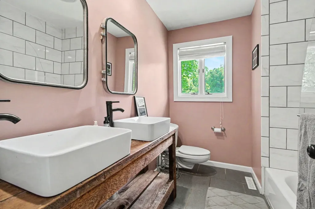 46800 Betty Hill Lane Plymouth Charter Township MI 48170