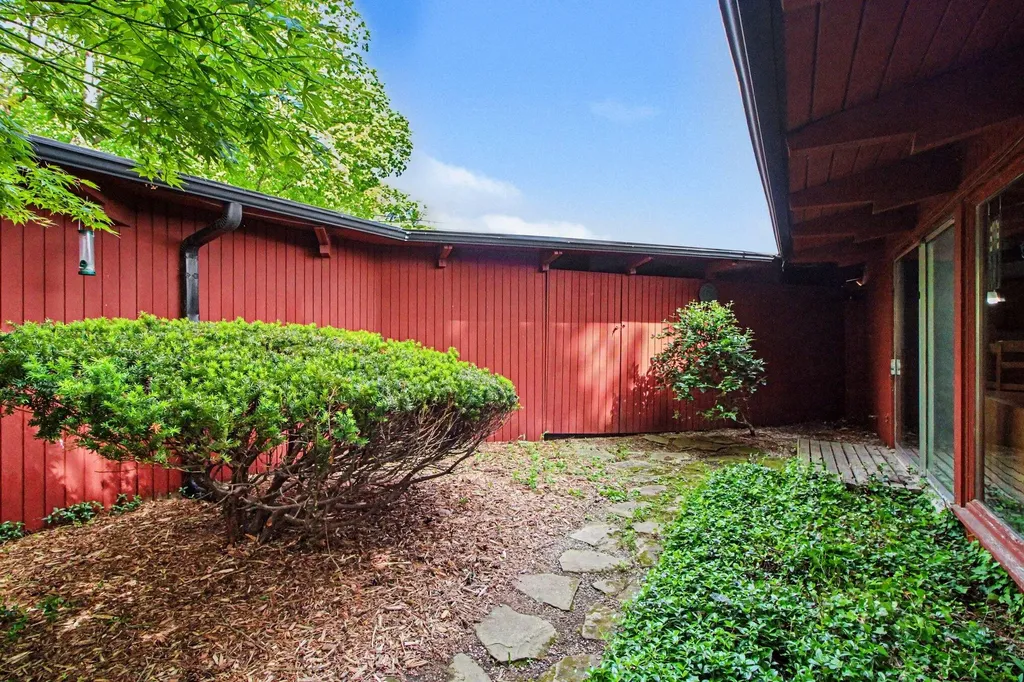 1712 Arbordale Street Ann Arbor City MI 48103