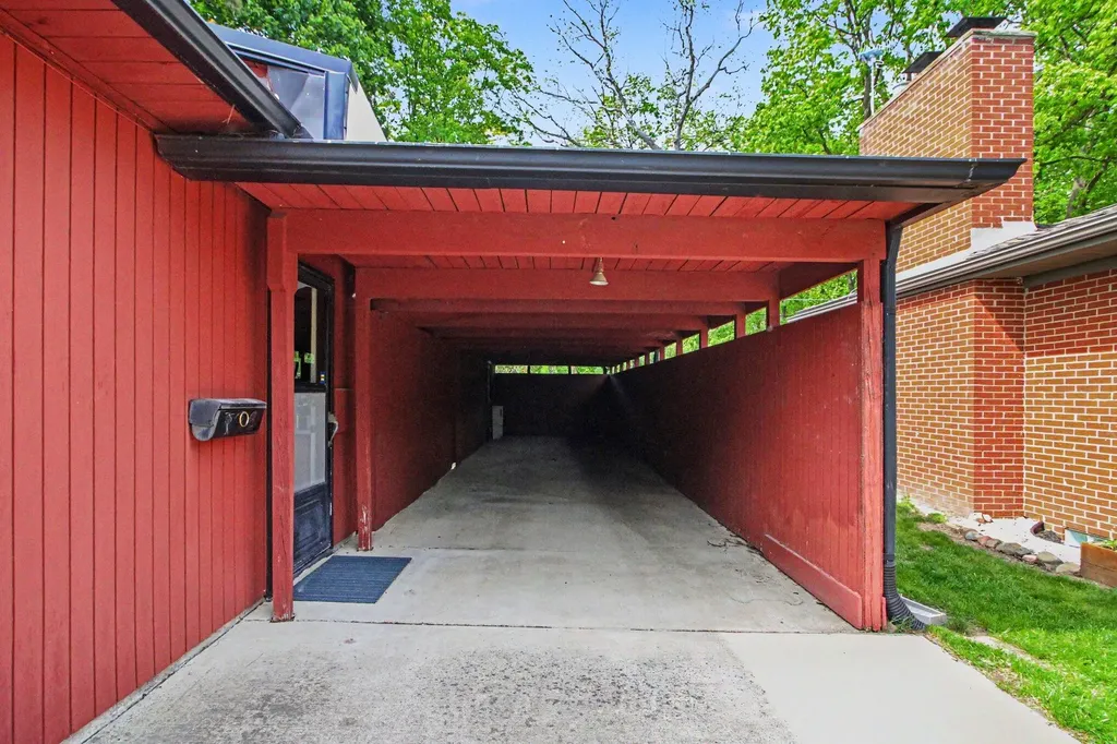 1712 Arbordale Street Ann Arbor City MI 48103