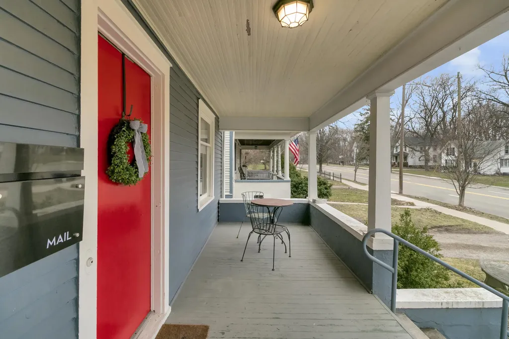 1123 W Huron Street Ann Arbor City MI 48103
