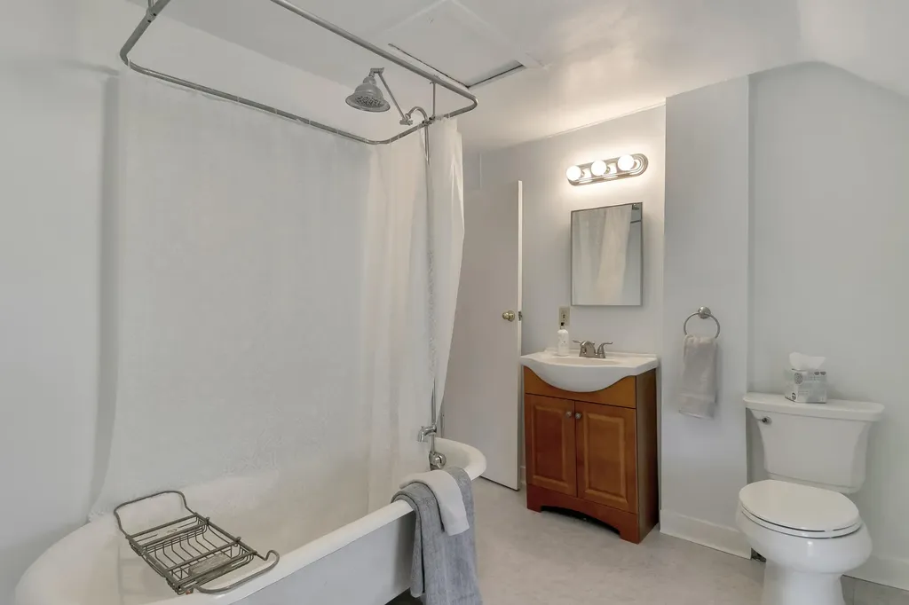 1123 W Huron Street Ann Arbor City MI 48103