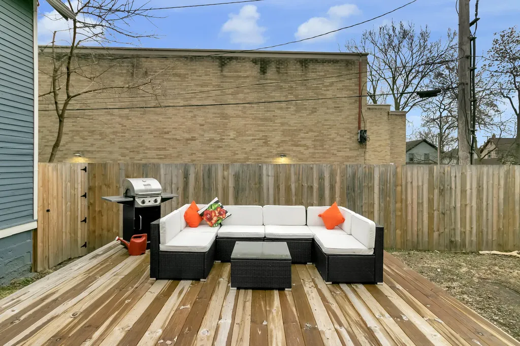 1123 W Huron Street Ann Arbor City MI 48103