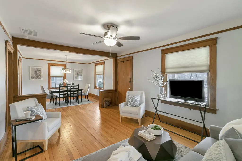 1123 W Huron Street Ann Arbor City MI 48103