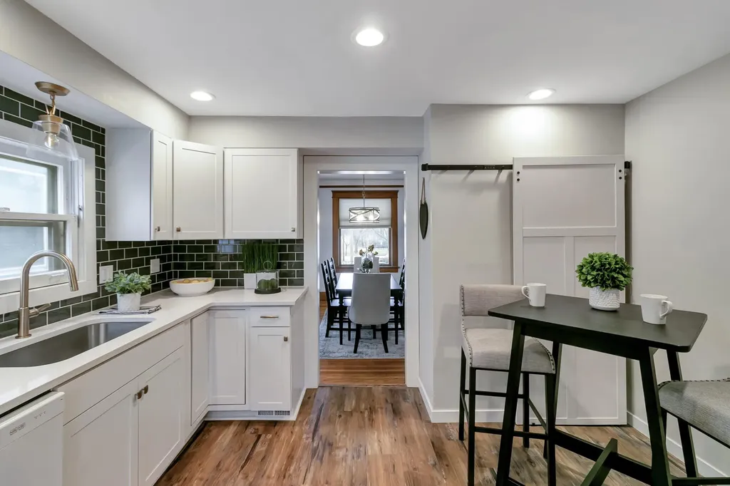 1123 W Huron Street Ann Arbor City MI 48103