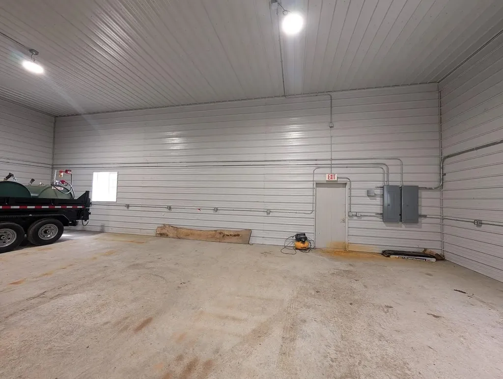 5061 Prater Boulevard Hendricks Township MI 49762