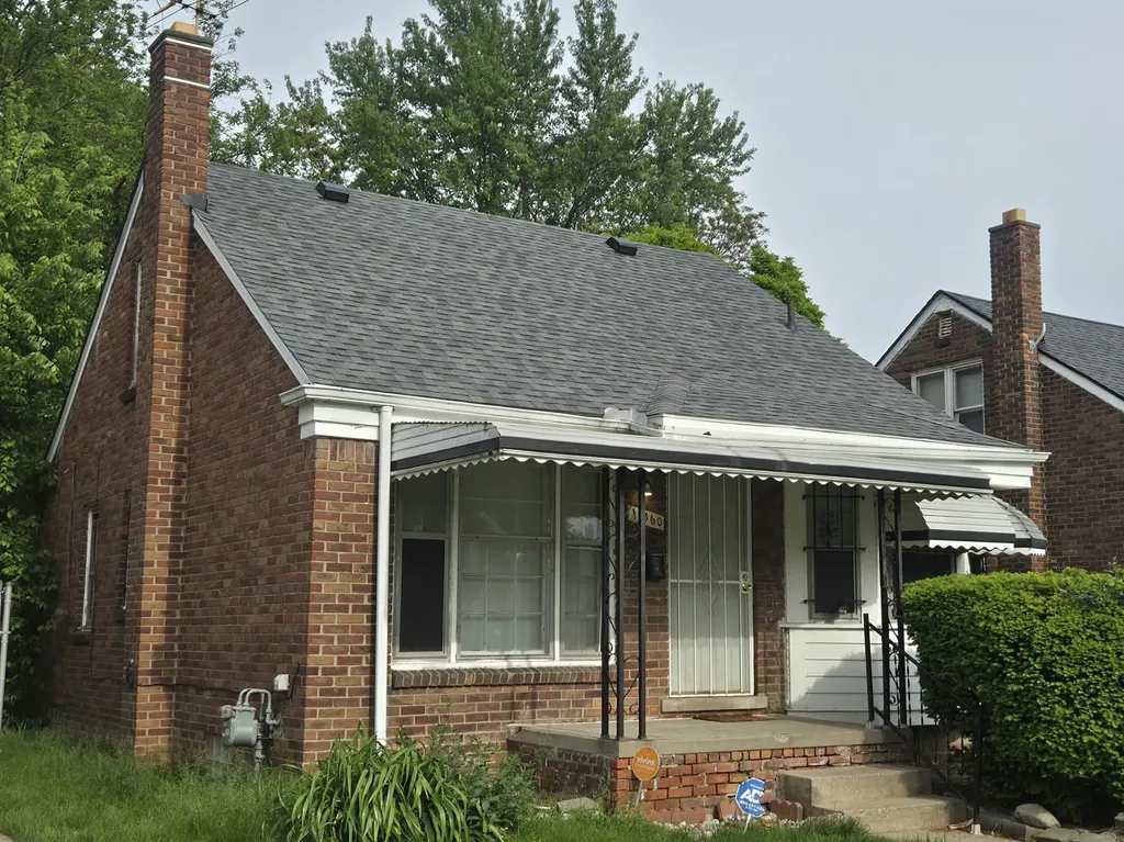 11360 Minock Street Detroit City MI 48228