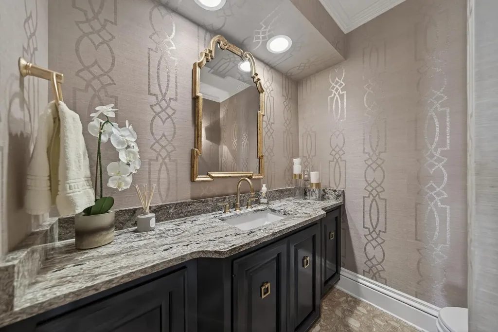 267 Woodberry Drive Bloomfield Hills City MI 48304