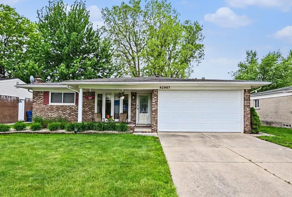 42967 Saxony Road Canton Charter Township MI 48187