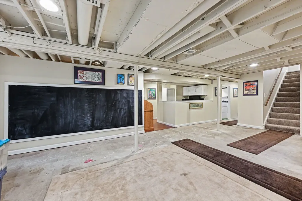 42967 Saxony Road Canton Charter Township MI 48187