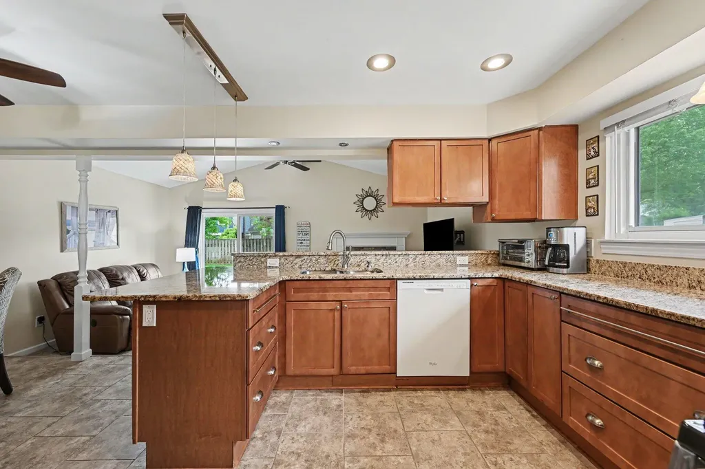 42967 Saxony Road Canton Charter Township MI 48187