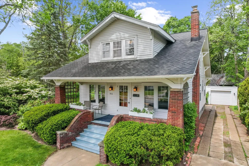 816 Miller Avenue Ann Arbor City MI 48103