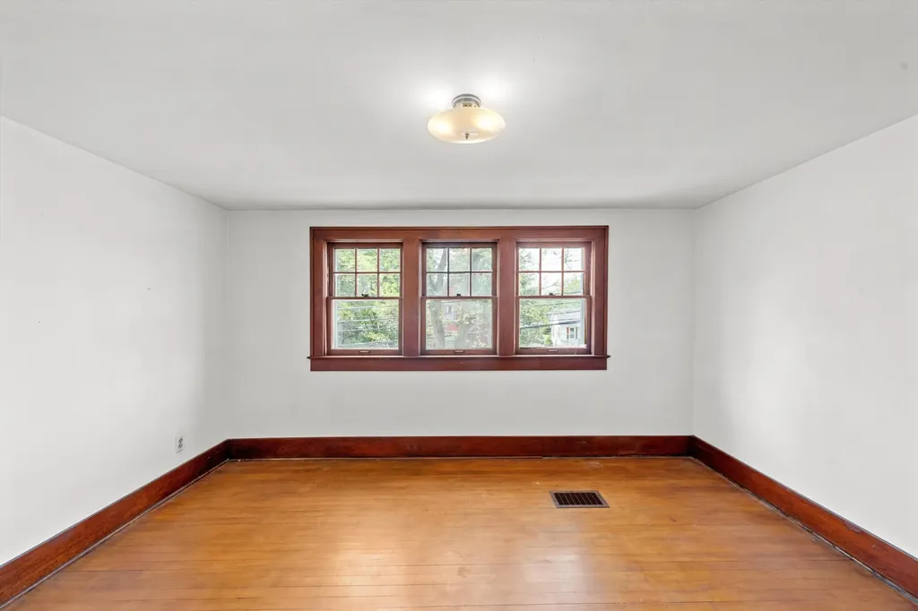 816 Miller Avenue Ann Arbor City MI 48103
