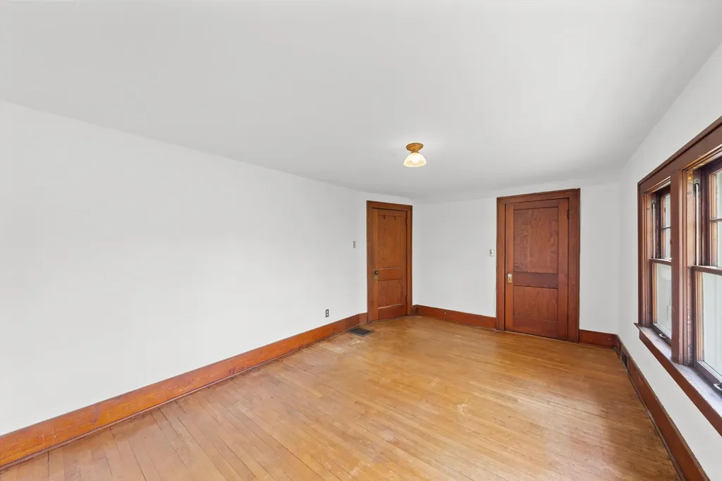 816 Miller Avenue Ann Arbor City MI 48103