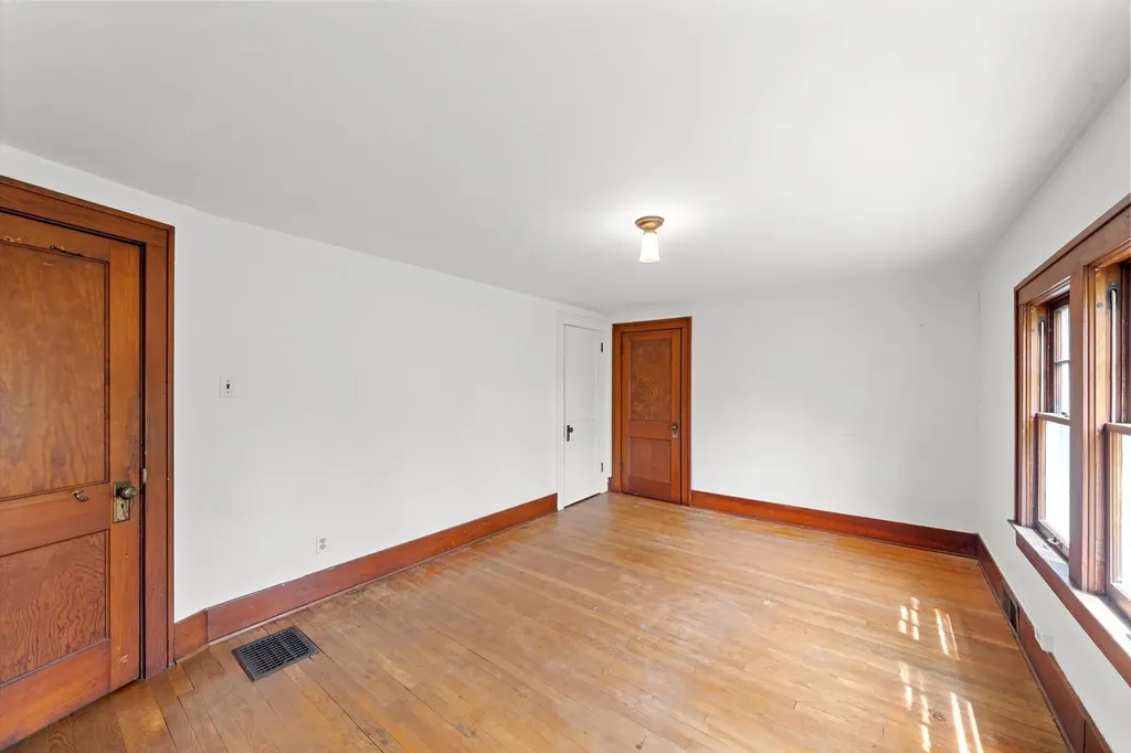 816 Miller Avenue Ann Arbor City MI 48103