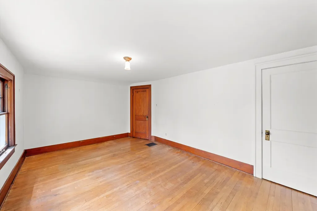 816 Miller Avenue Ann Arbor City MI 48103