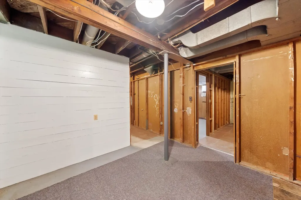 816 Miller Avenue Ann Arbor City MI 48103