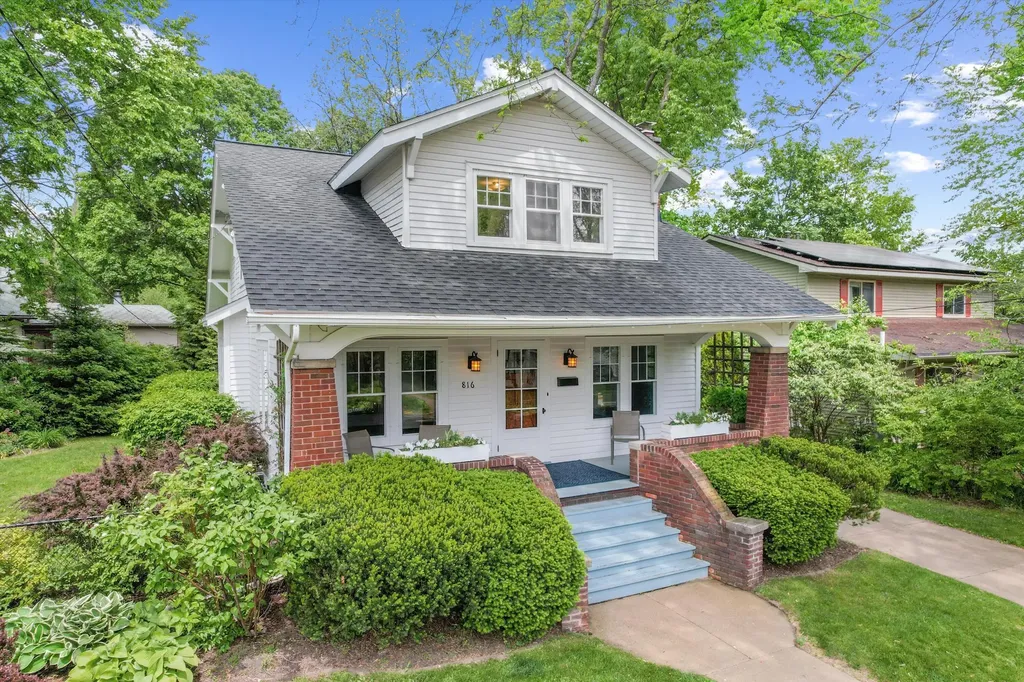 816 Miller Avenue Ann Arbor City MI 48103