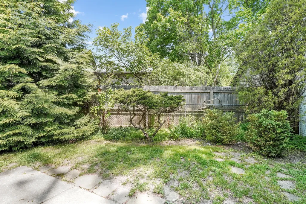 816 Miller Avenue Ann Arbor City MI 48103