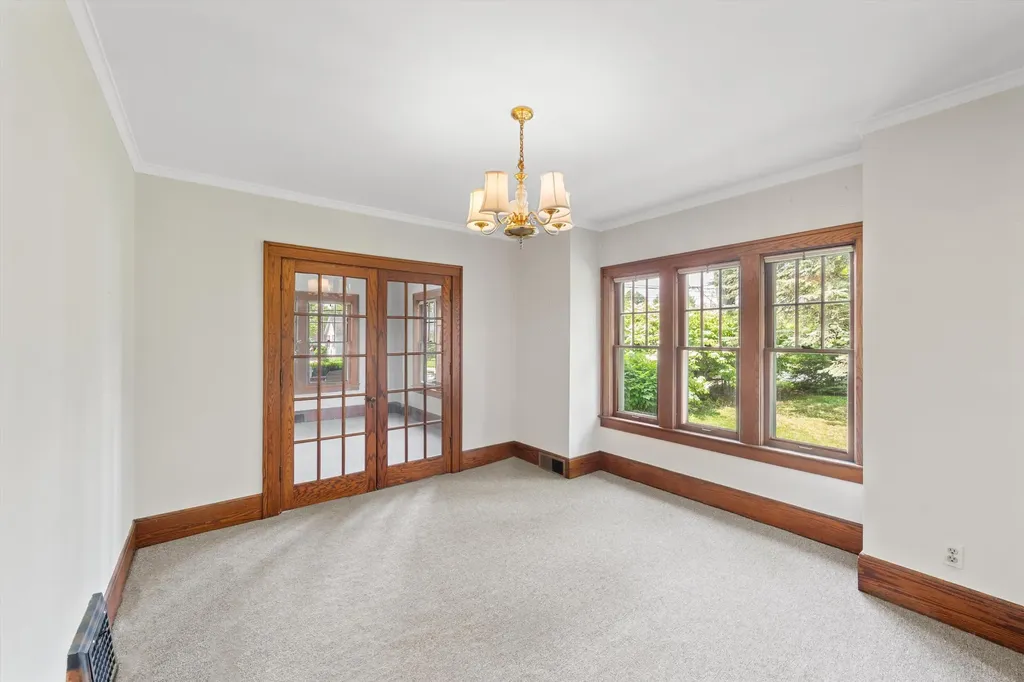 816 Miller Avenue Ann Arbor City MI 48103