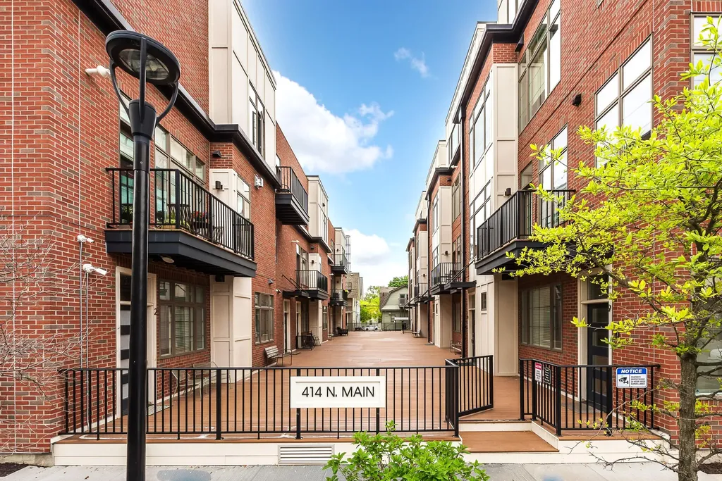 414 N Main Street Ann Arbor City MI 48104