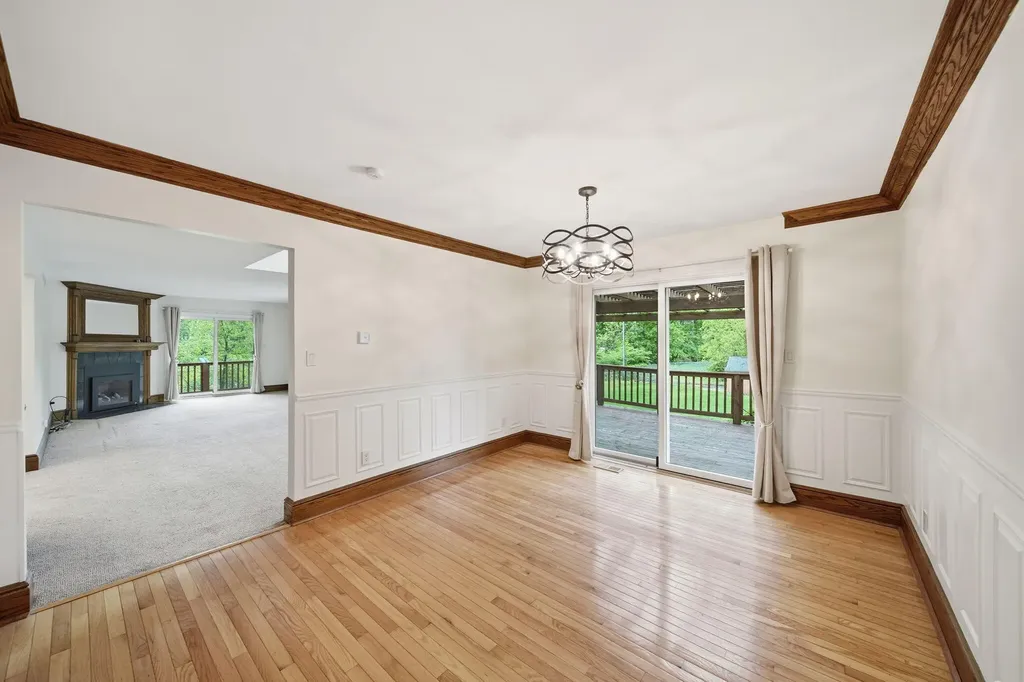 8866 Crane Road York Charter Township MI 48160