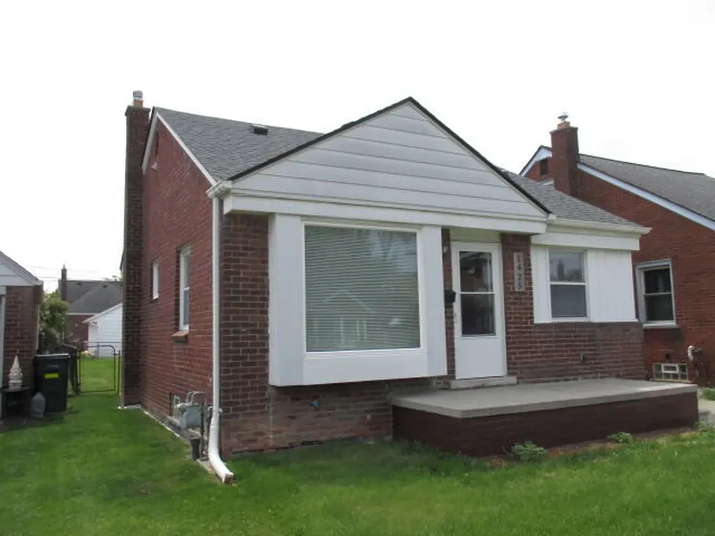 1425 Moran Avenue Lincoln Park City MI 48146